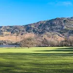 7 - With Private Parking * Glenridding