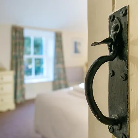 7 - With Private Parking *