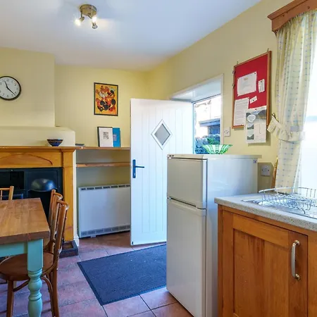 Holiday home 7 - With Private Parking *